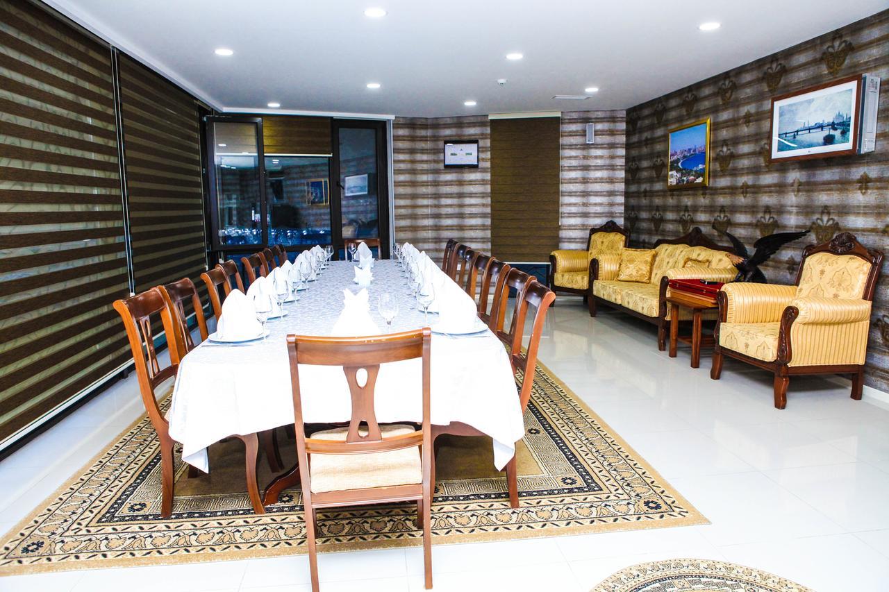 Bergs Otel And Restaurant قاكس المظهر الخارجي الصورة